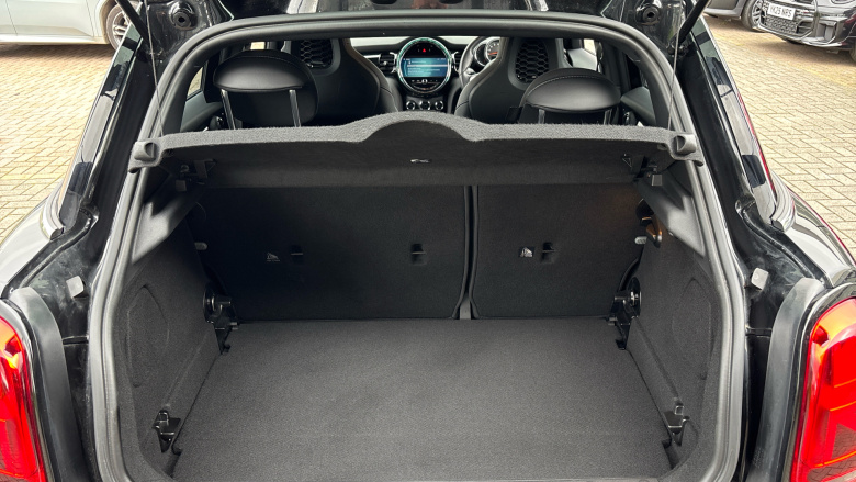 MINI Hatchback 1.5 Cooper Sport 5dr Petrol Hatchback